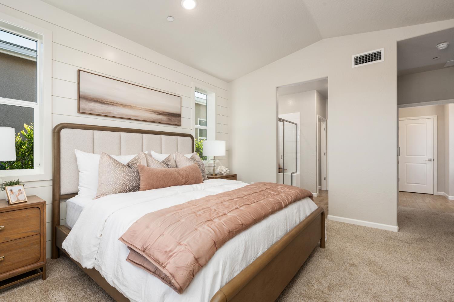 740 Solar Ln, Clovis, CA 93619