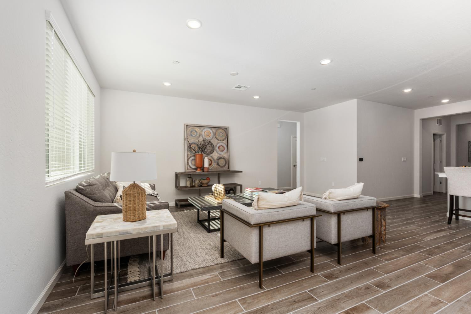 676 Solar Ln, Clovis, CA 93619
