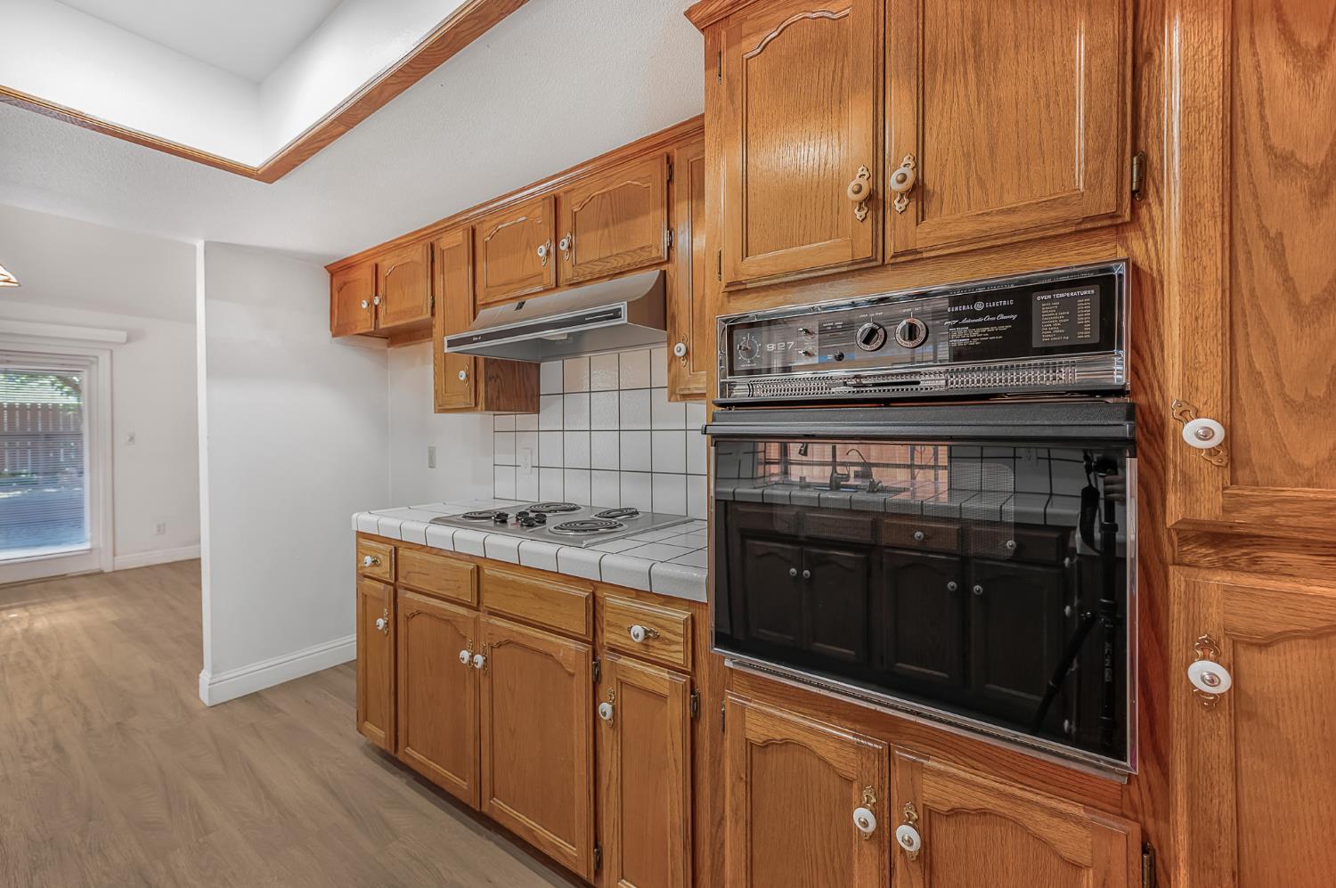 6466 N Mitre Ave, Fresno, CA 93722