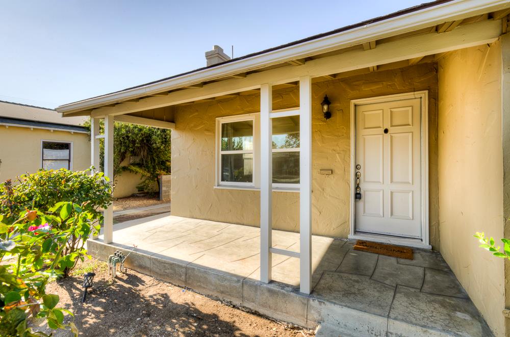 226 E Alhambra Ave, Fresno, CA 93728