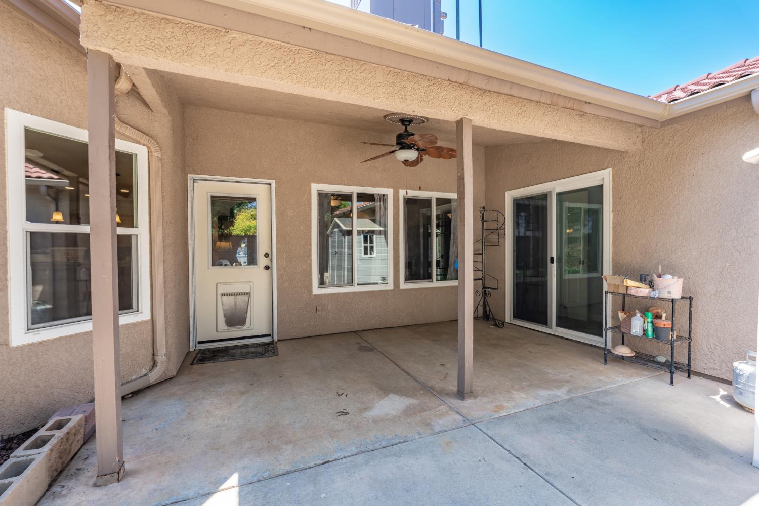 923 Oak Avenue, Clovis, CA 93611
