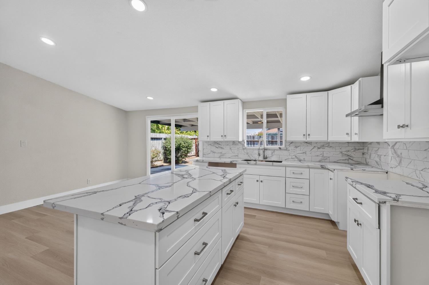 125 Pico Ave, Clovis, CA 93612