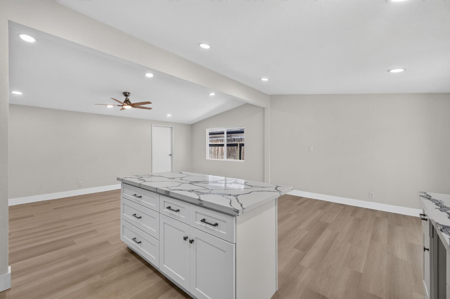 125 Pico Ave, Clovis, CA 93612