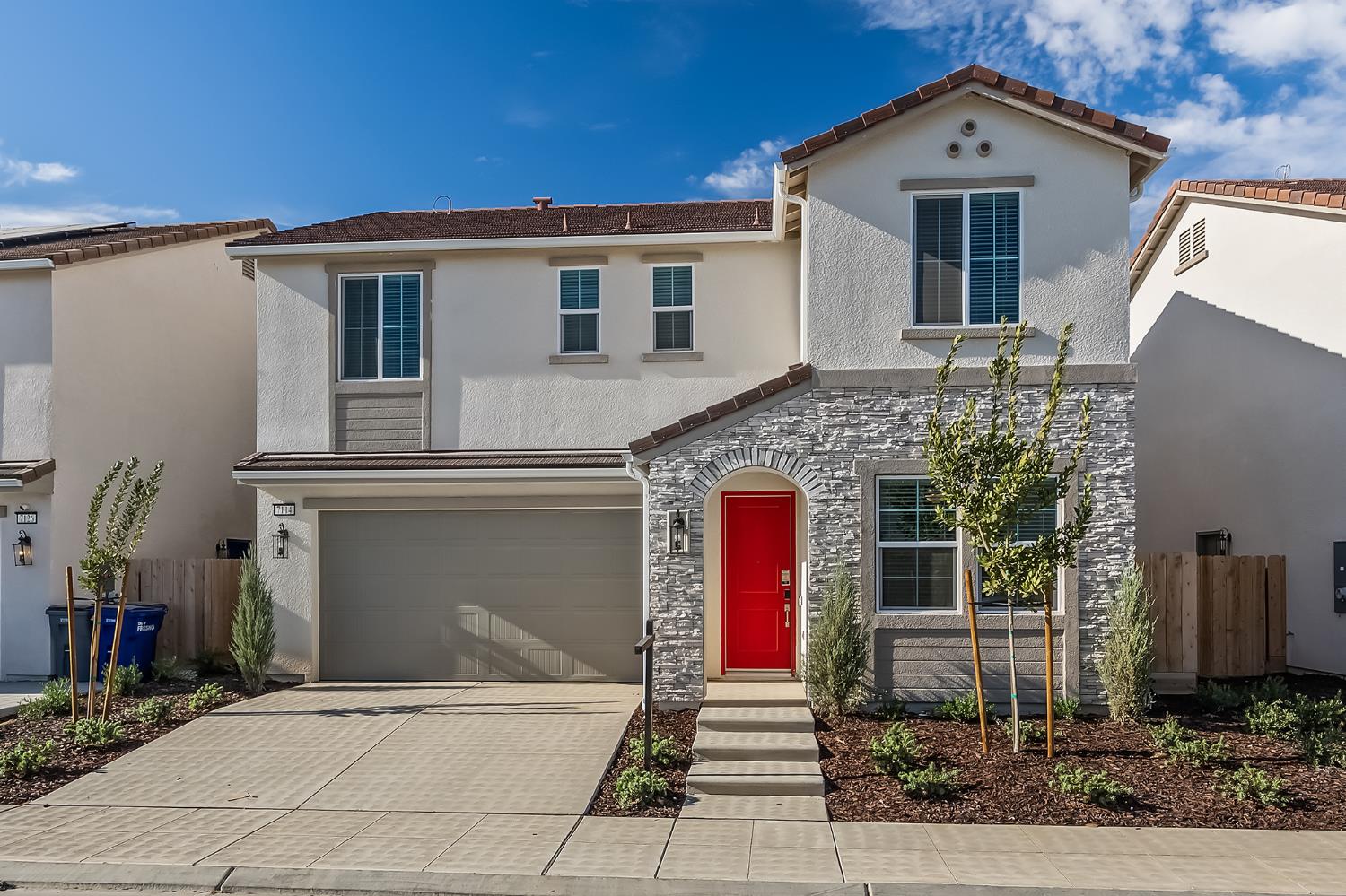 7114 W Ashcroft Ave, Fresno, CA 93723