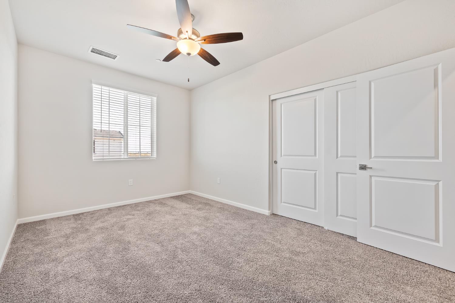 7114 W Ashcroft Ave, Fresno, CA 93723