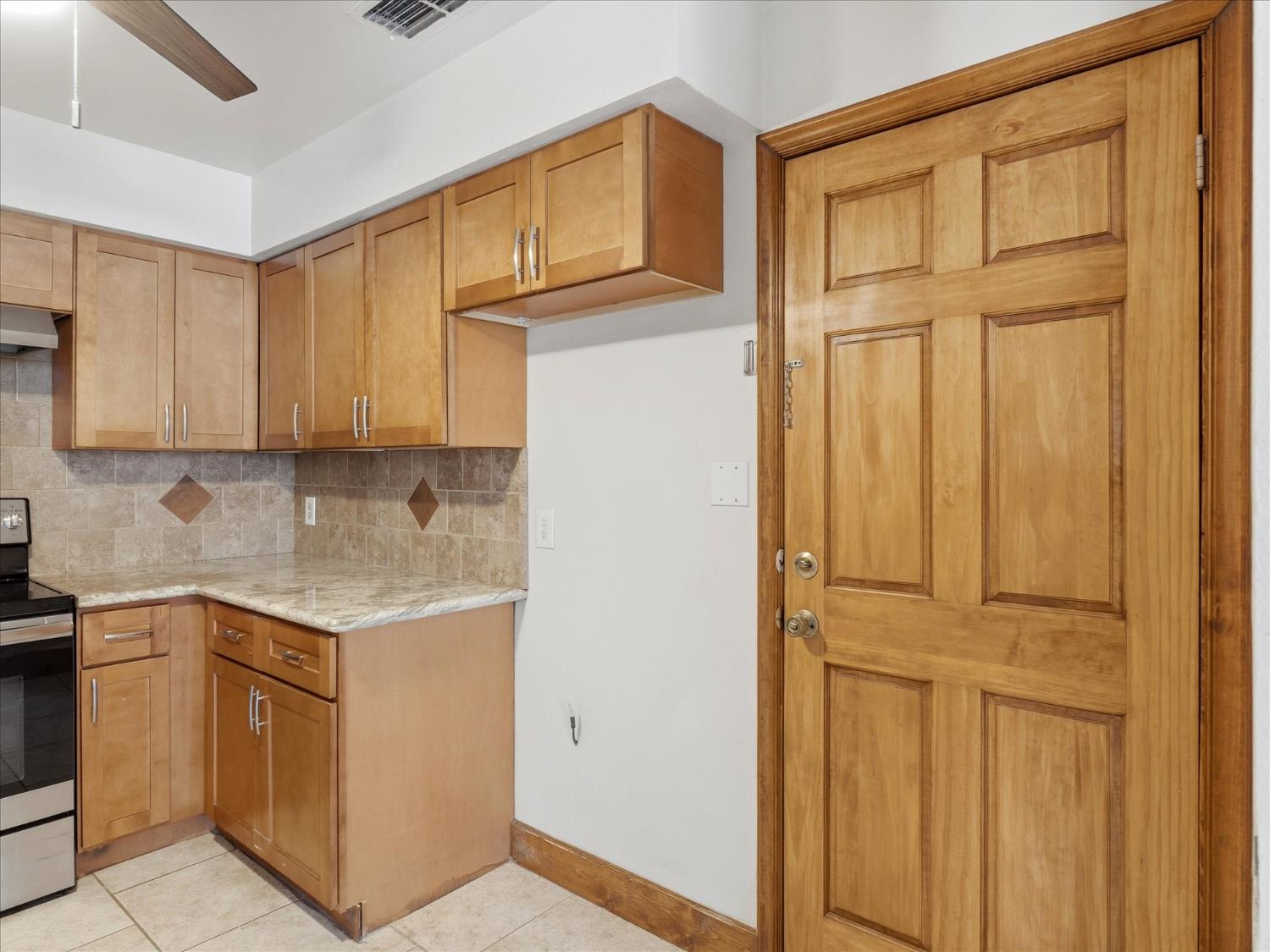 4036 N Cornelia Ave, Fresno, CA 93722