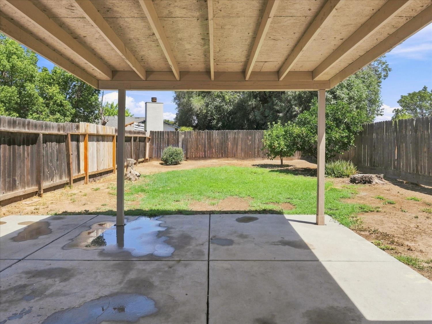 4036 N Cornelia Ave, Fresno, CA 93722