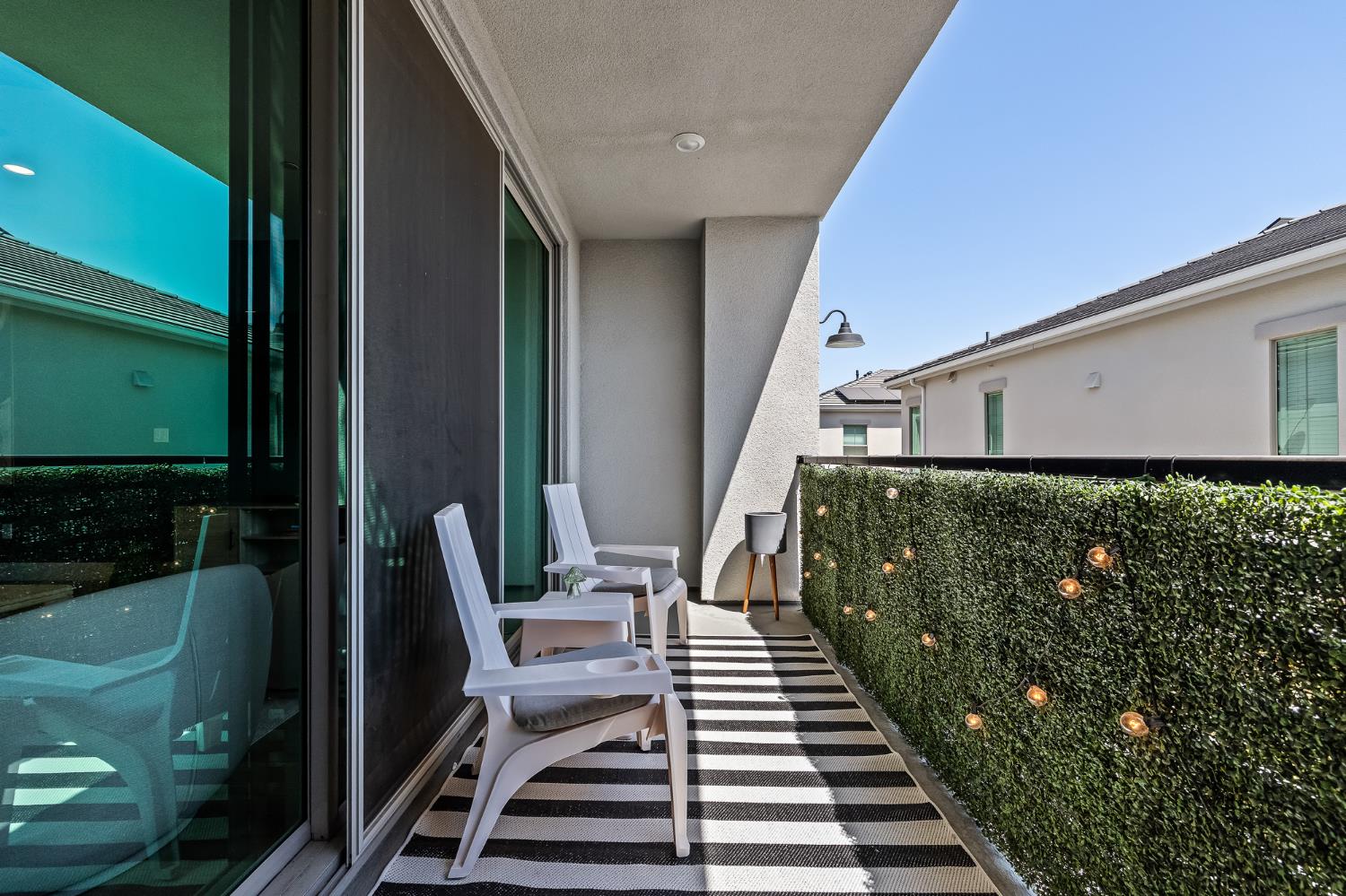 464 W Balsam Ln, Clovis, CA 93611
