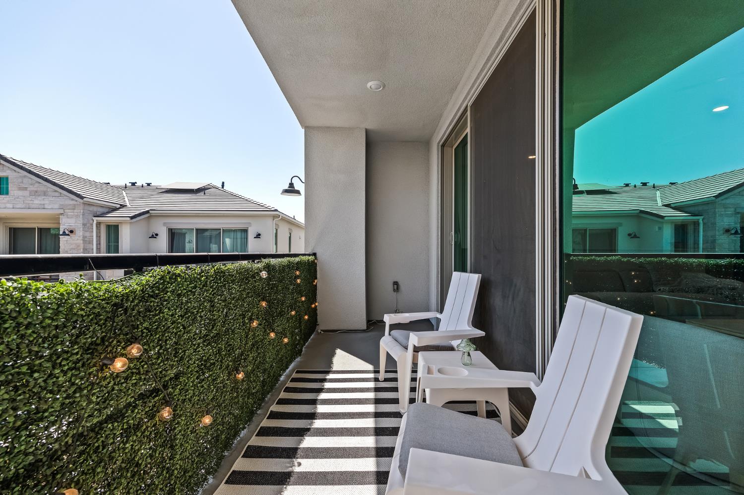 464 W Balsam Ln, Clovis, CA 93611