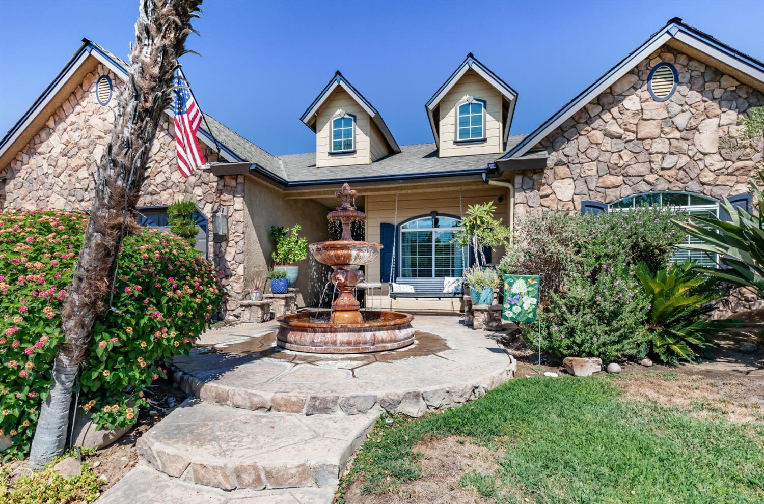 197 Moody Ave, Clovis, CA 93619