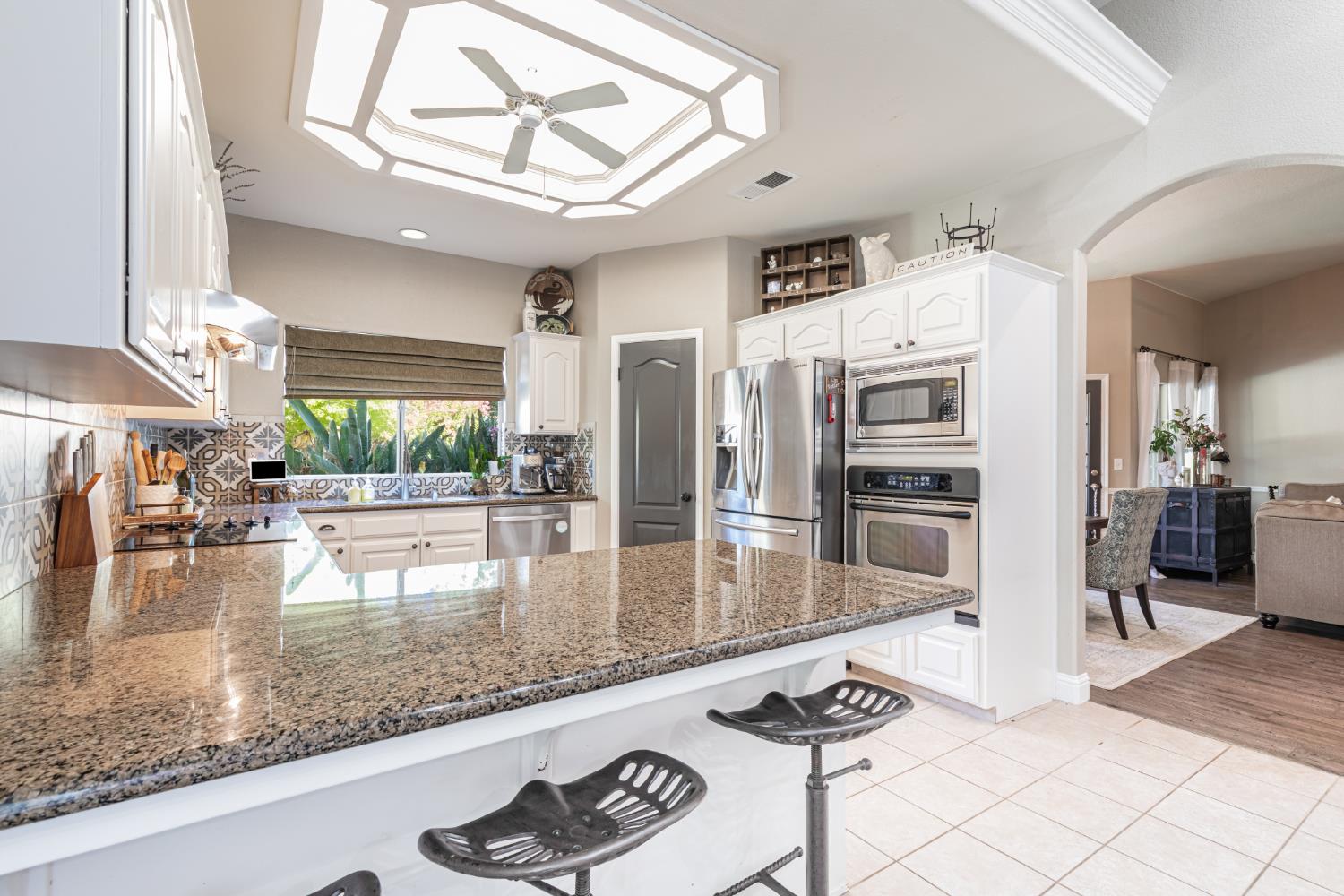 197 Moody Ave, Clovis, CA 93619