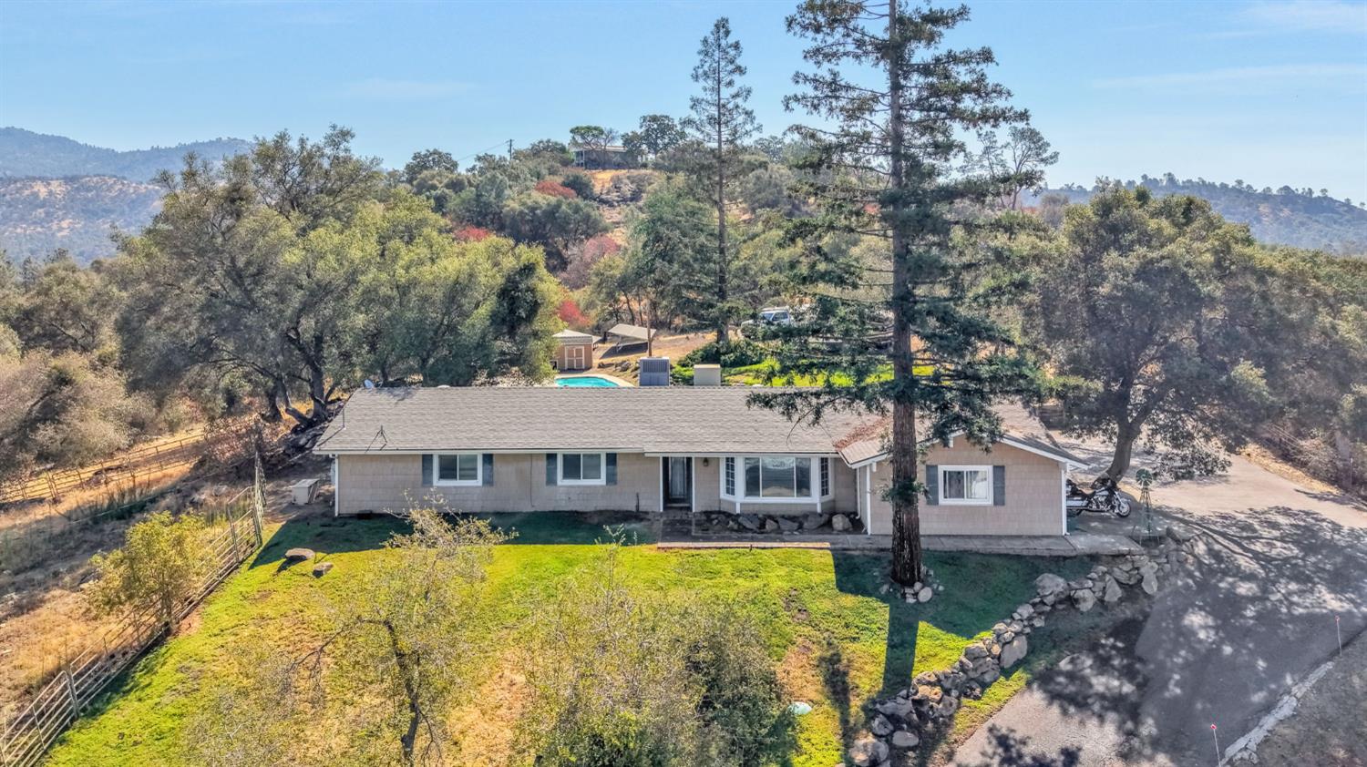 36515 Wells Rd, Coarsegold, CA 93614