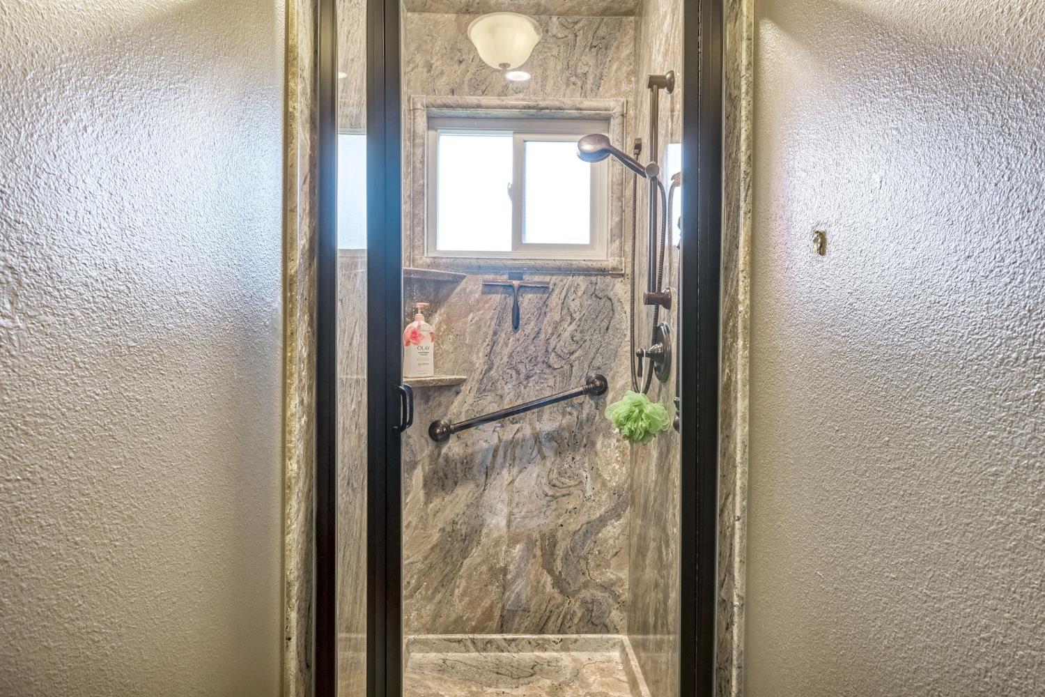 36515 Wells Rd, Coarsegold, CA 93614