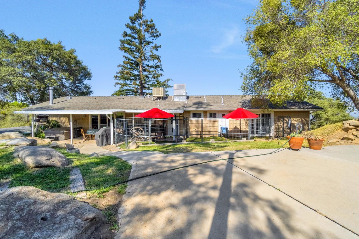 36515 Wells Rd, Coarsegold, CA 93614