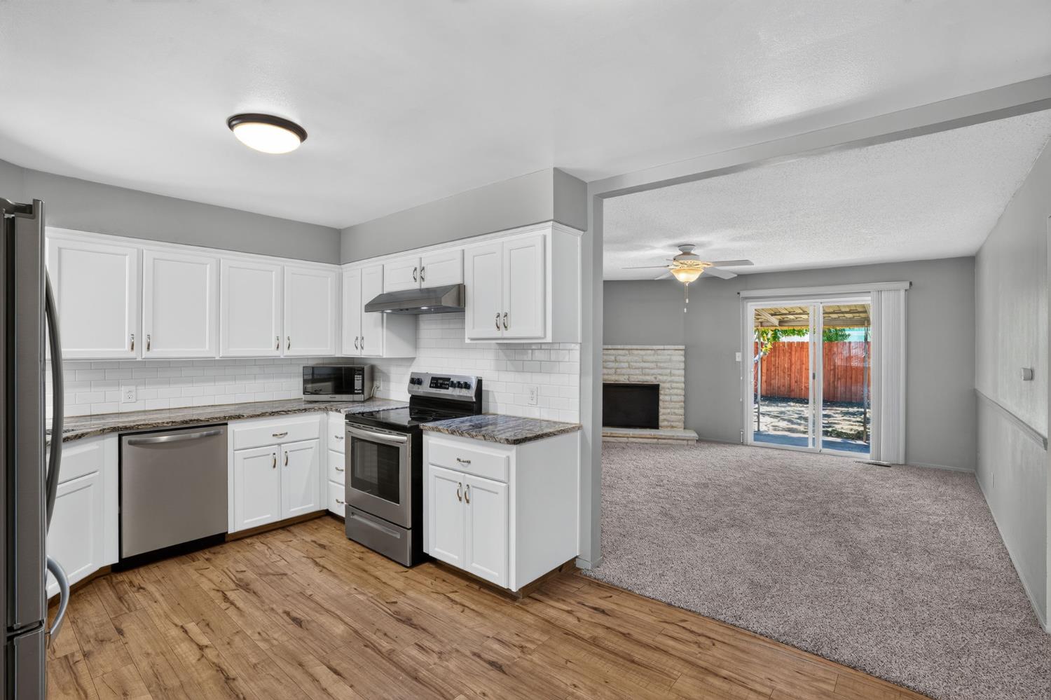 4824 E Santa Ana Ave, Fresno, CA 93726