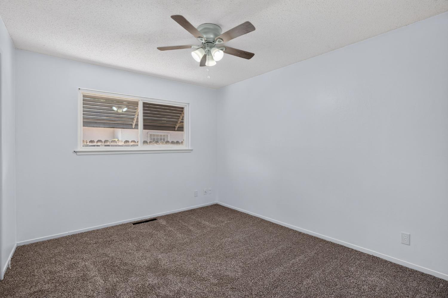 4824 E Santa Ana Ave, Fresno, CA 93726
