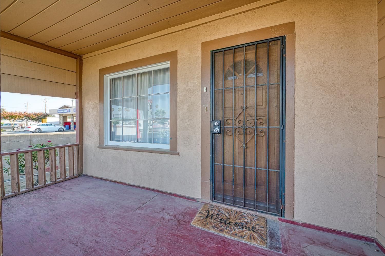 2031 Whitson St, Selma, CA 93662