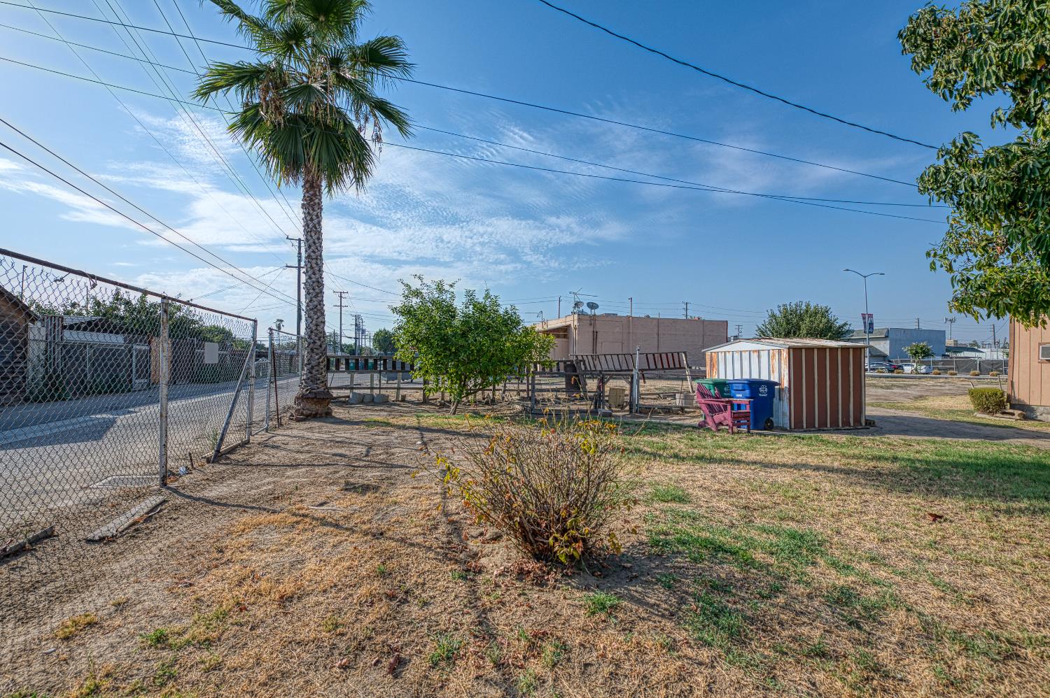 2031 Whitson St, Selma, CA 93662