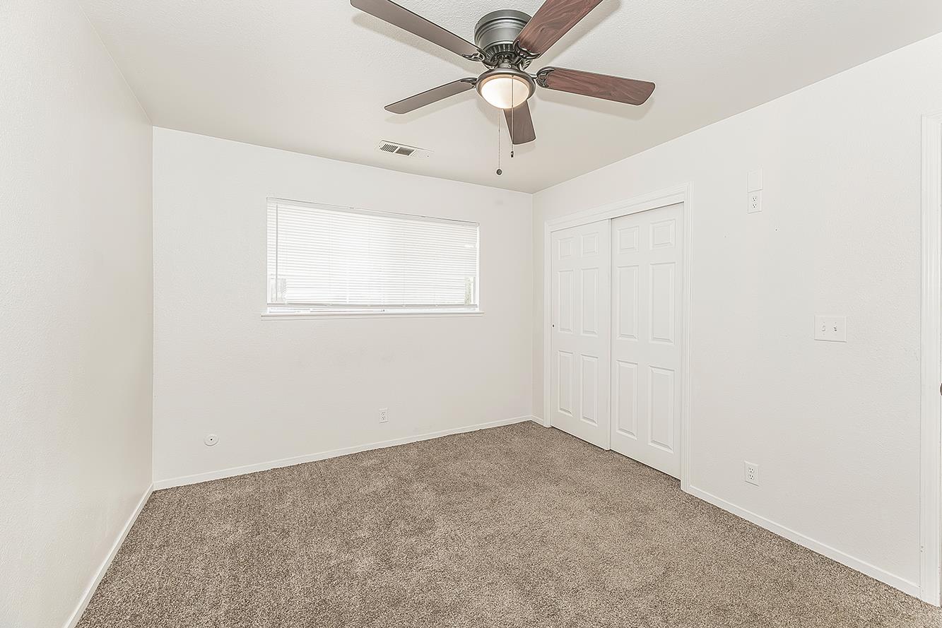 854 W Rialto Ave, Clovis, CA 93612