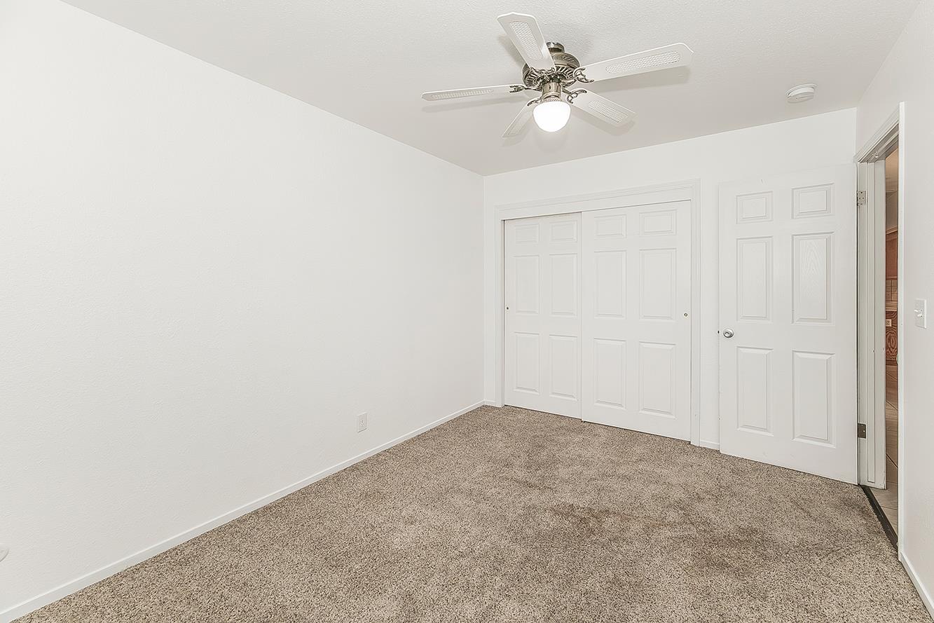 854 W Rialto Ave, Clovis, CA 93612