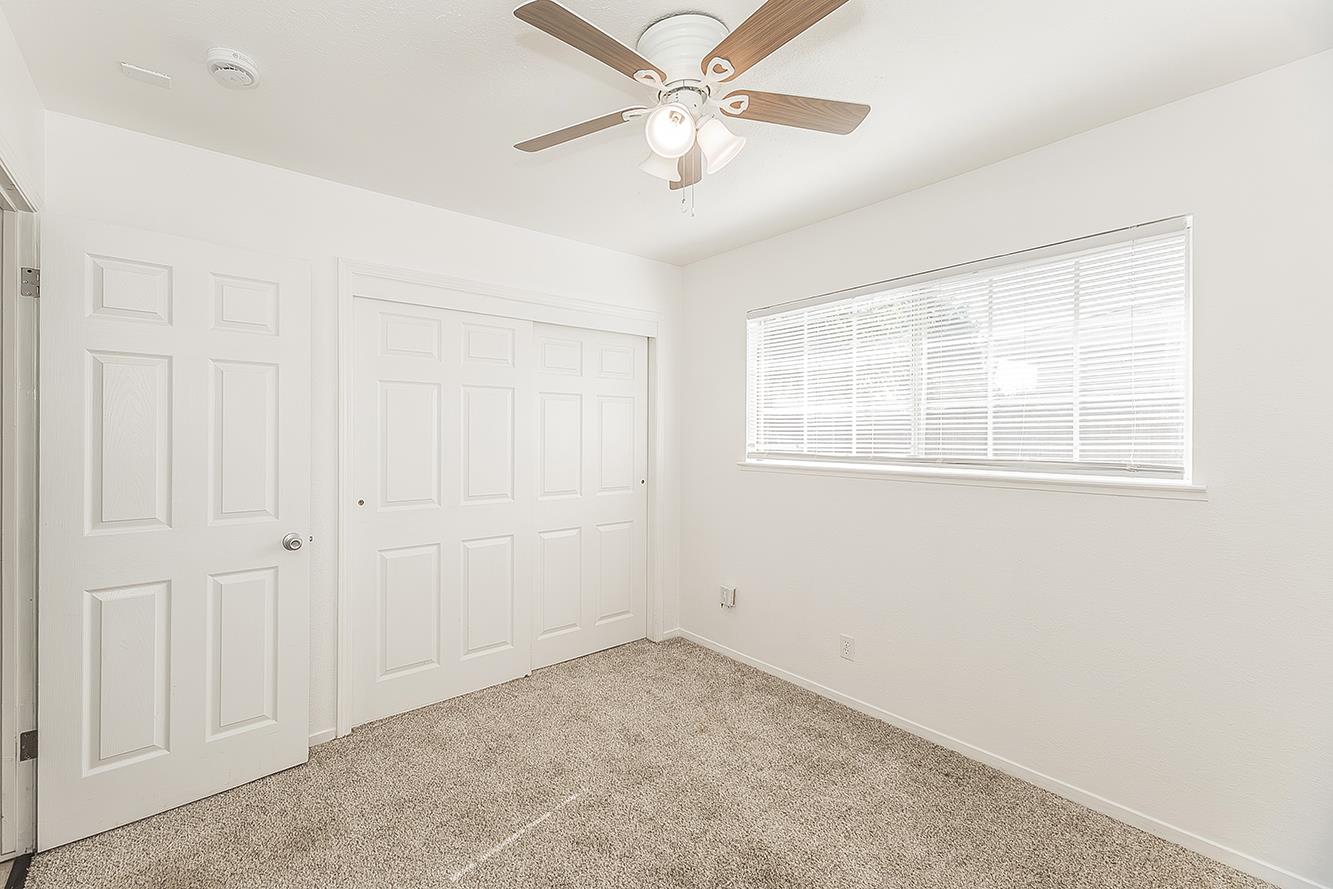 854 W Rialto Ave, Clovis, CA 93612