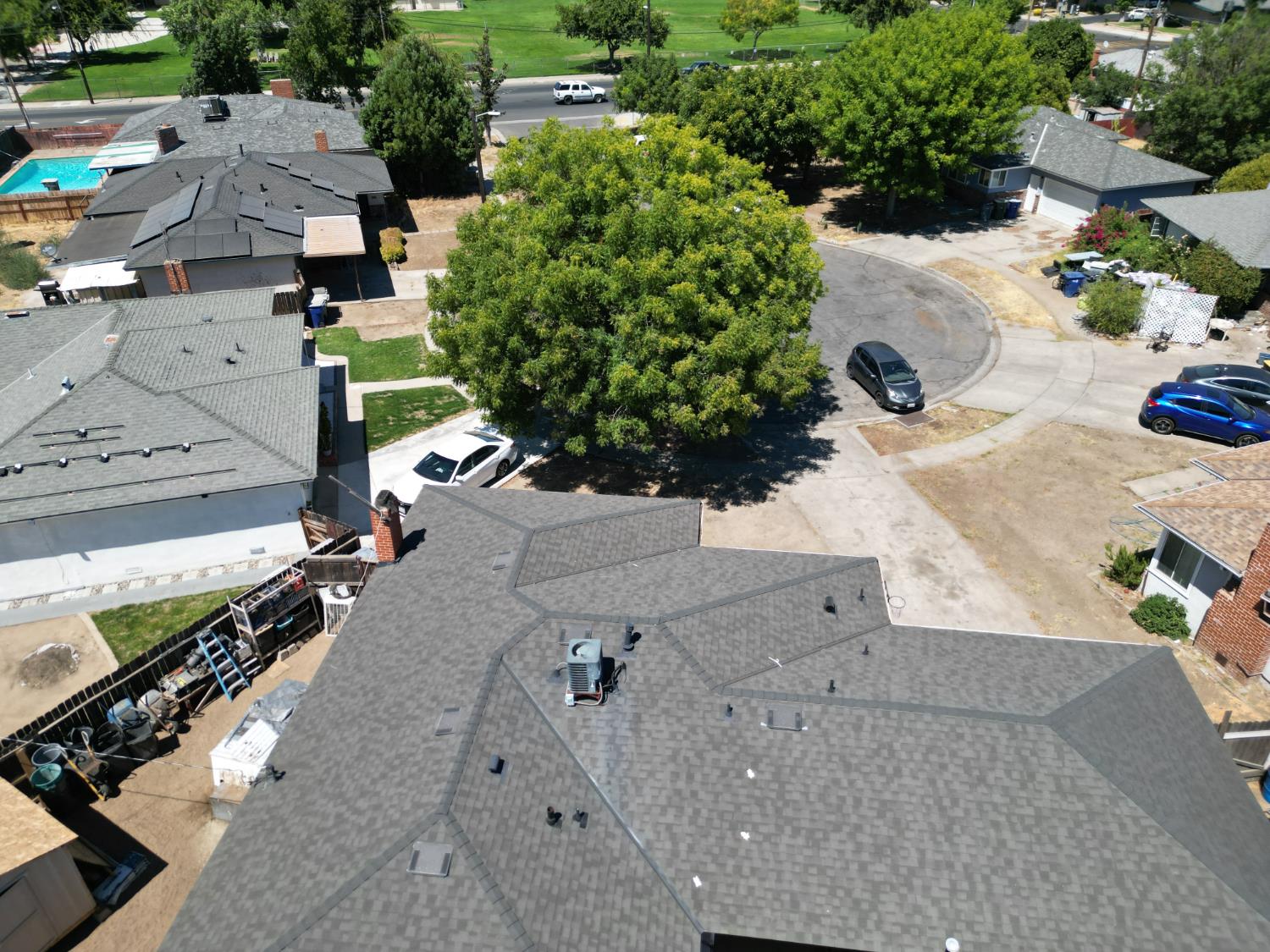 3858 E Dakota Ave, Fresno, CA 93726
