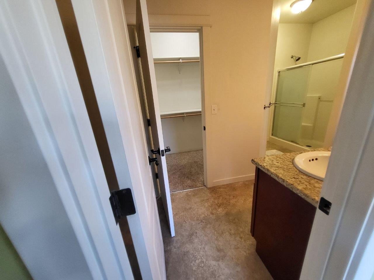 479 Kendall Ct, Out Of Area, CA 95540