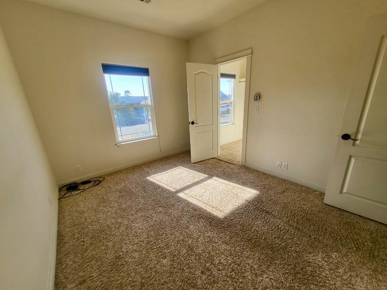 479 Kendall Ct, Out Of Area, CA 95540