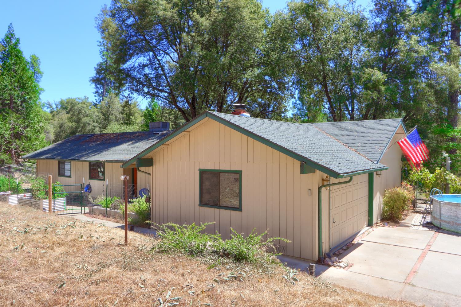 4965 Moss Creek Ln, Mariposa, CA 95338