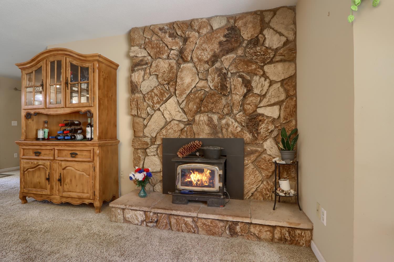 4965 Moss Creek Ln, Mariposa, CA 95338