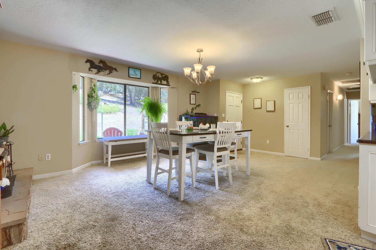 4965 Moss Creek Ln, Mariposa, CA 95338