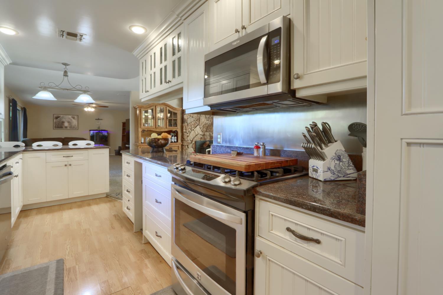 4965 Moss Creek Ln, Mariposa, CA 95338