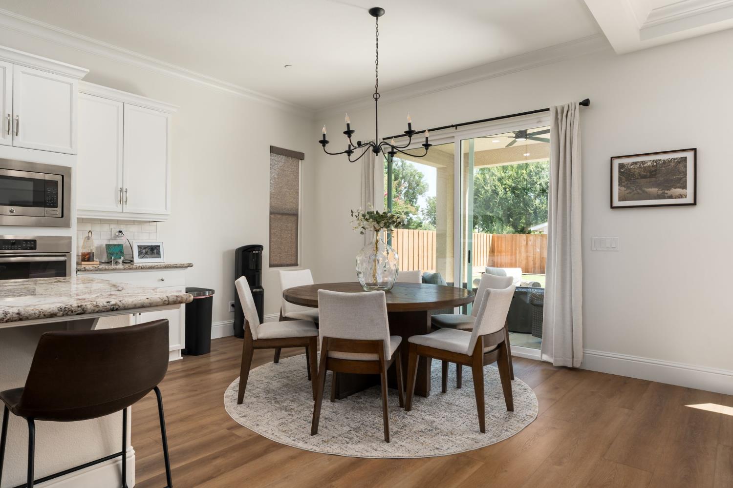619 Blackwood Ave, Clovis, CA 93619