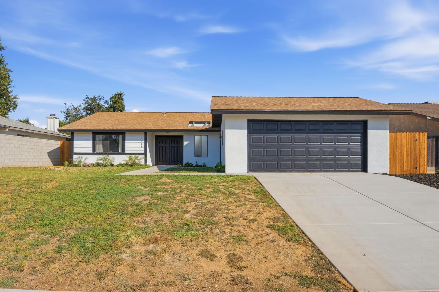 5408 N Salinas Ave, Fresno, CA 93722