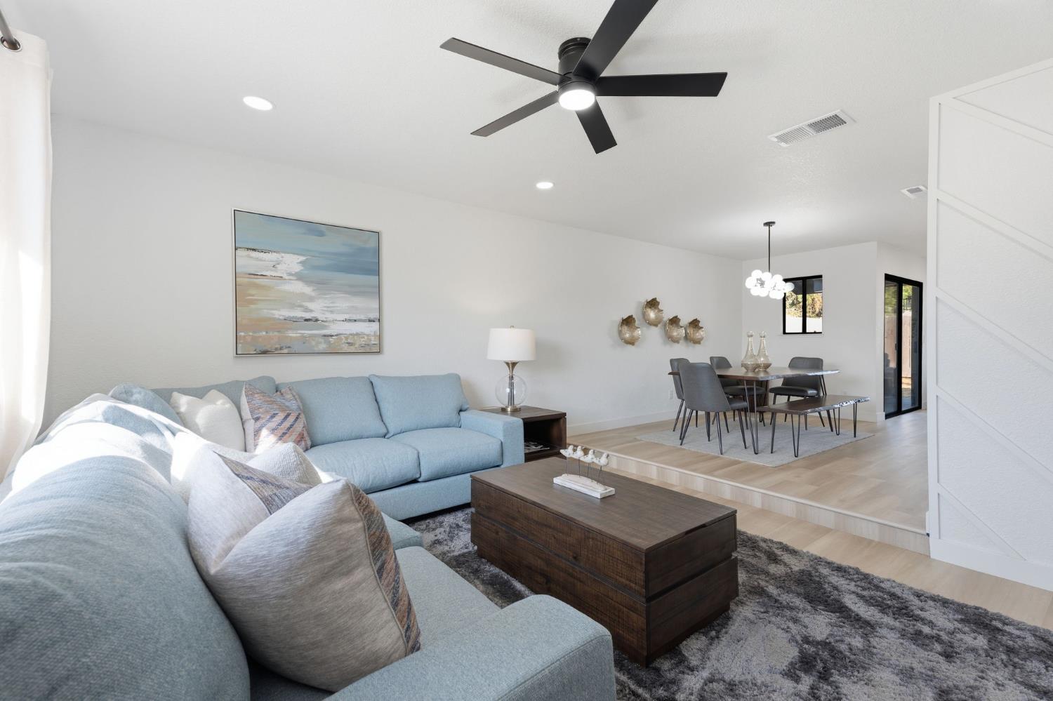 5408 N Salinas Ave, Fresno, CA 93722