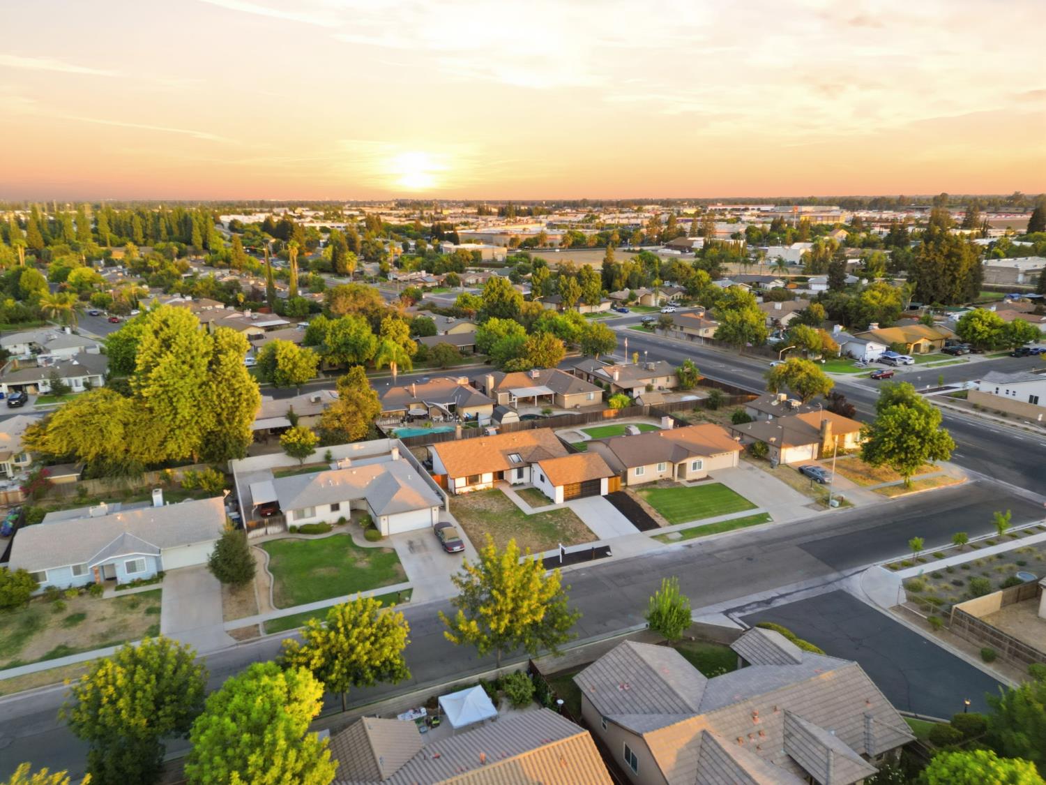 5408 N Salinas Ave, Fresno, CA 93722