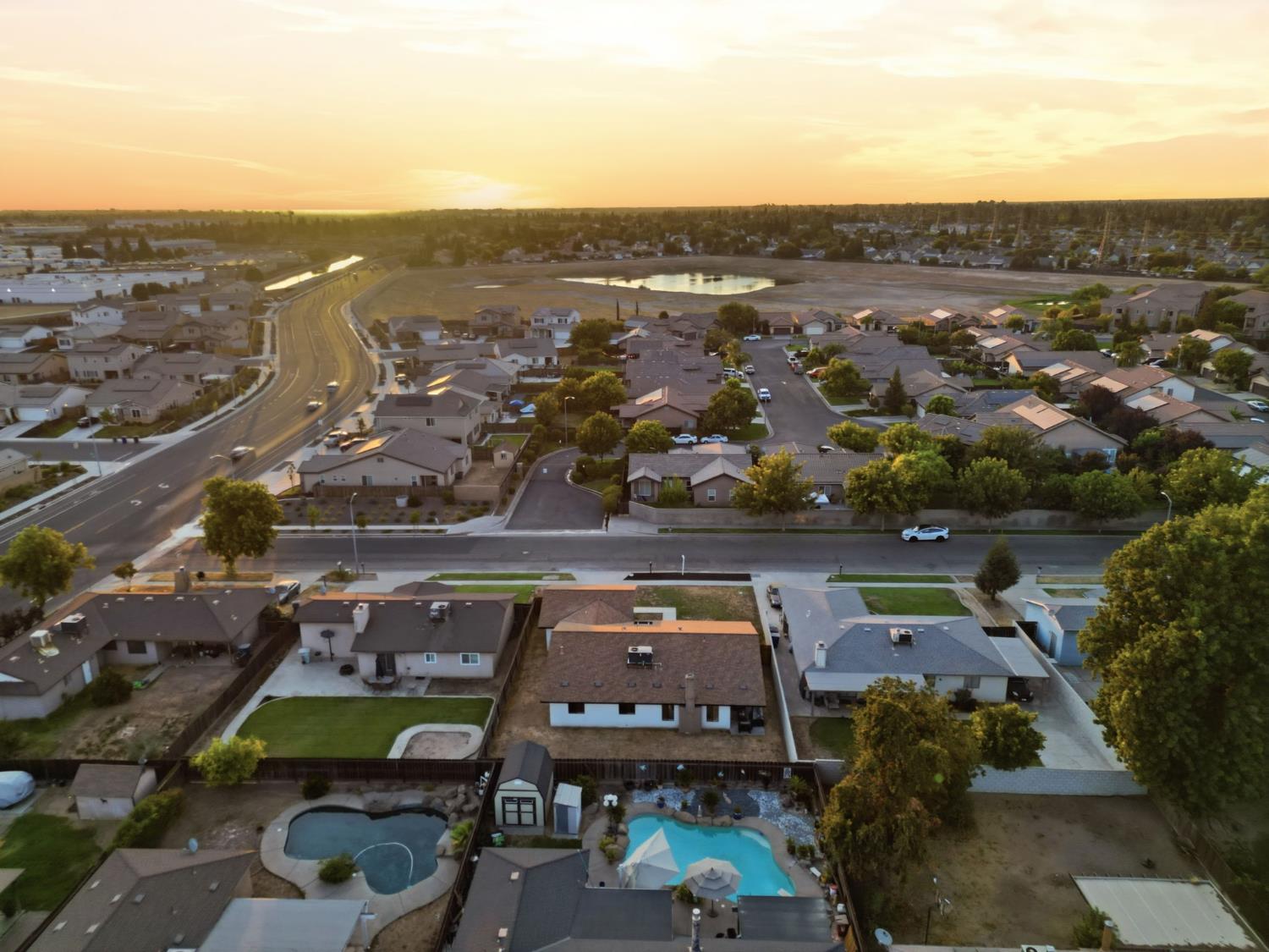 5408 N Salinas Ave, Fresno, CA 93722