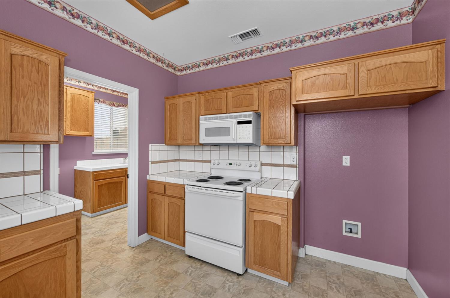 7575 N Trellis Cir, Fresno, CA 93720