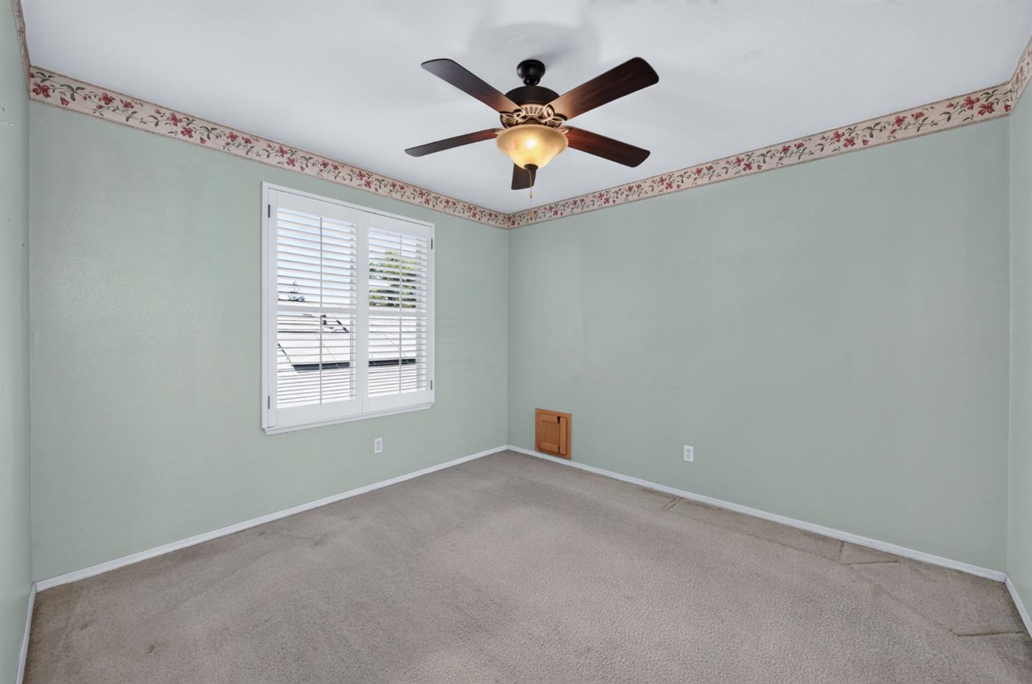 7575 N Trellis Cir, Fresno, CA 93720