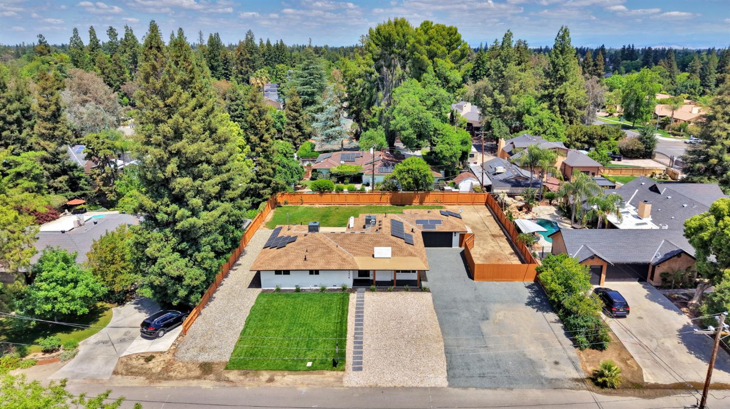 2234 W San Madele, Fresno, CA 93711