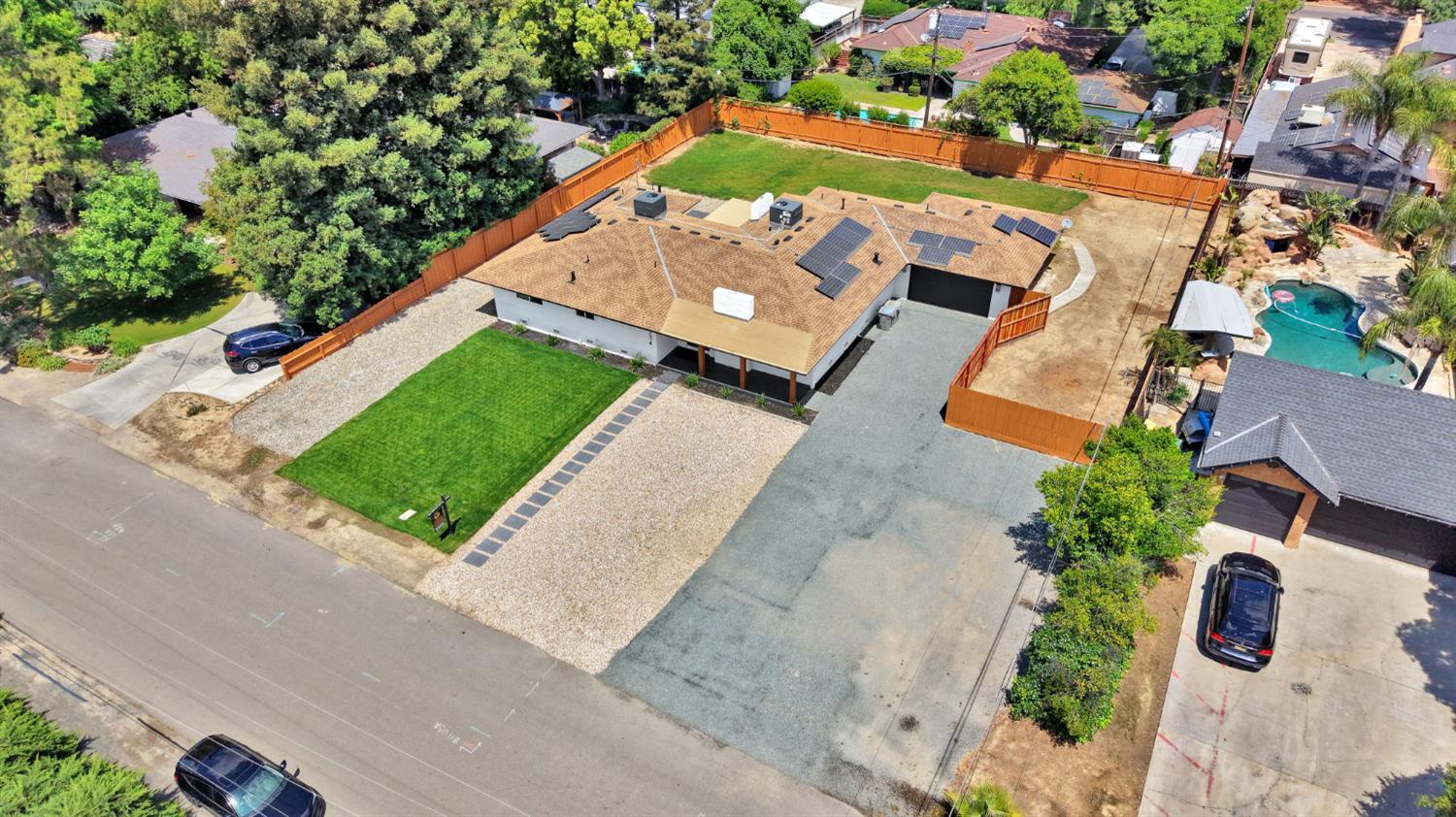 2234 W San Madele, Fresno, CA 93711