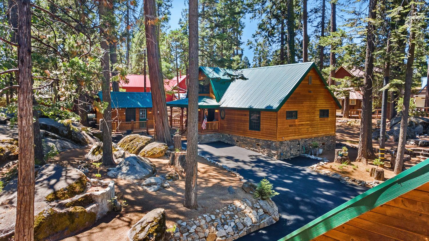 41836 Knobcone Ln, Shaver Lake, CA 93664