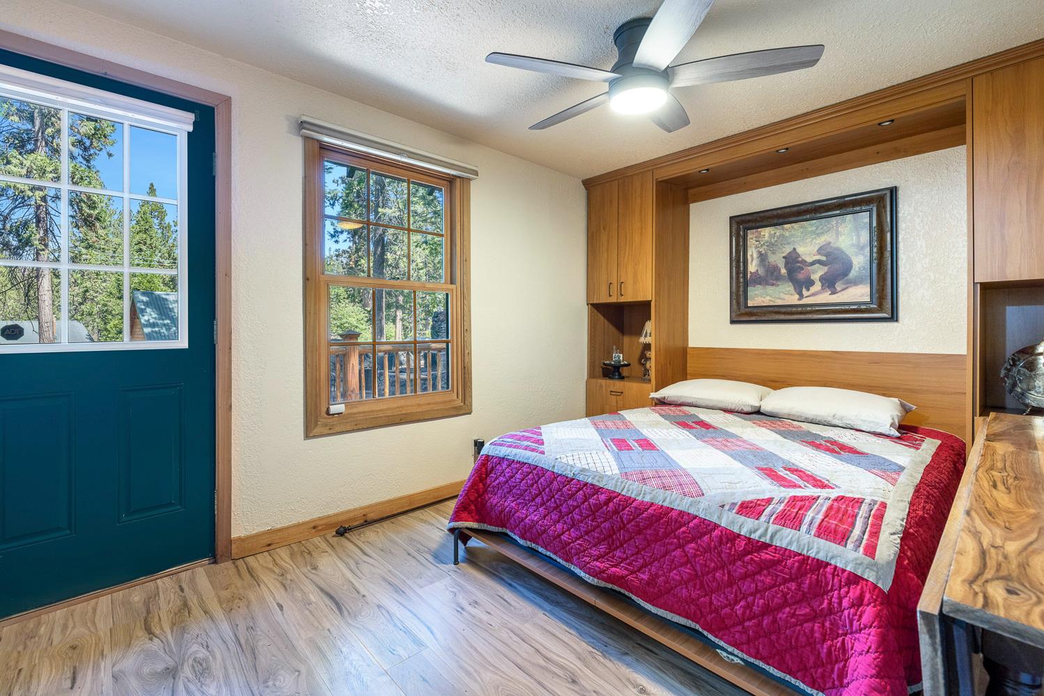41836 Knobcone Ln, Shaver Lake, CA 93664