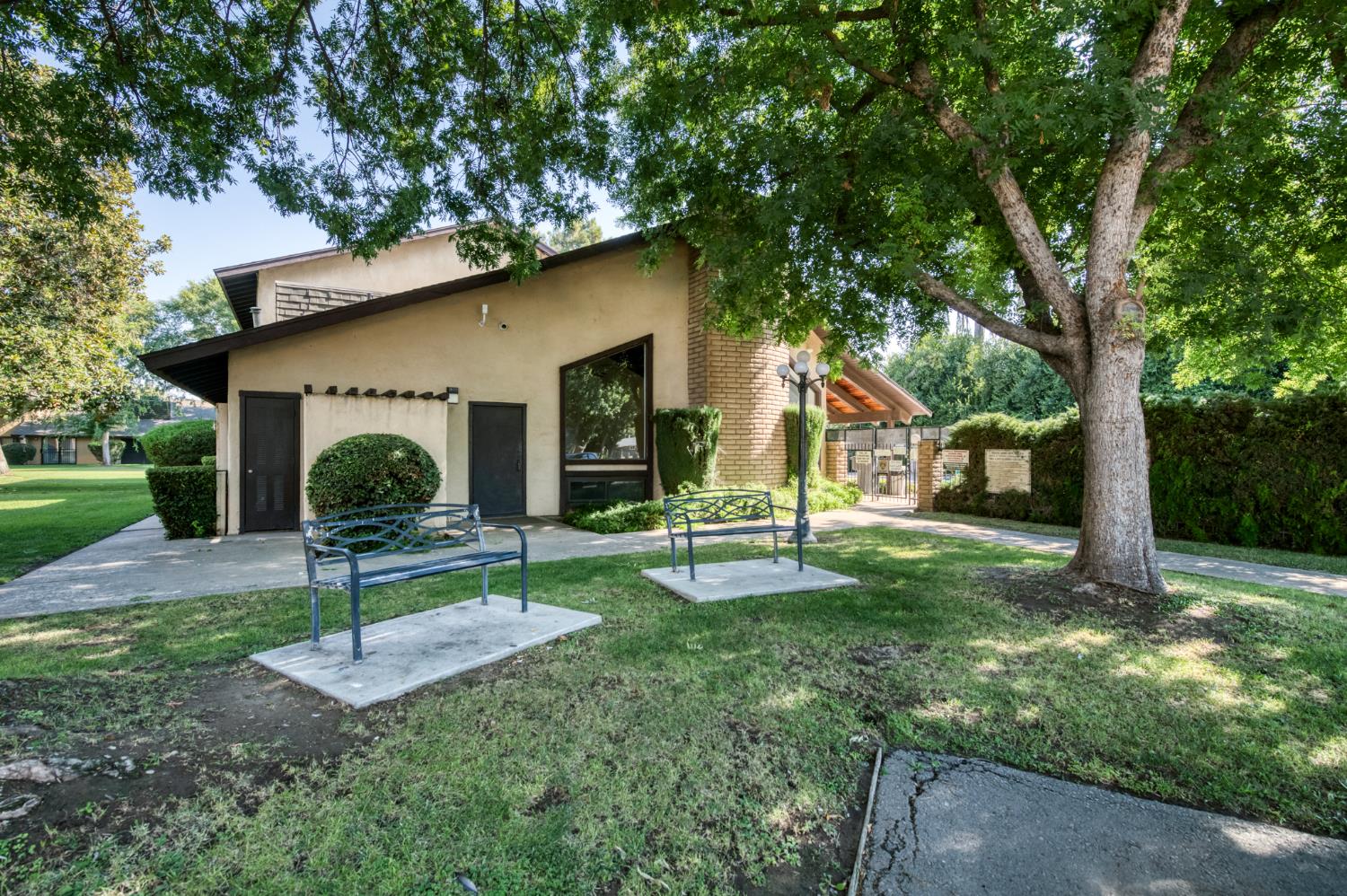 4985 E Butler Ave #105, Fresno, CA 93727