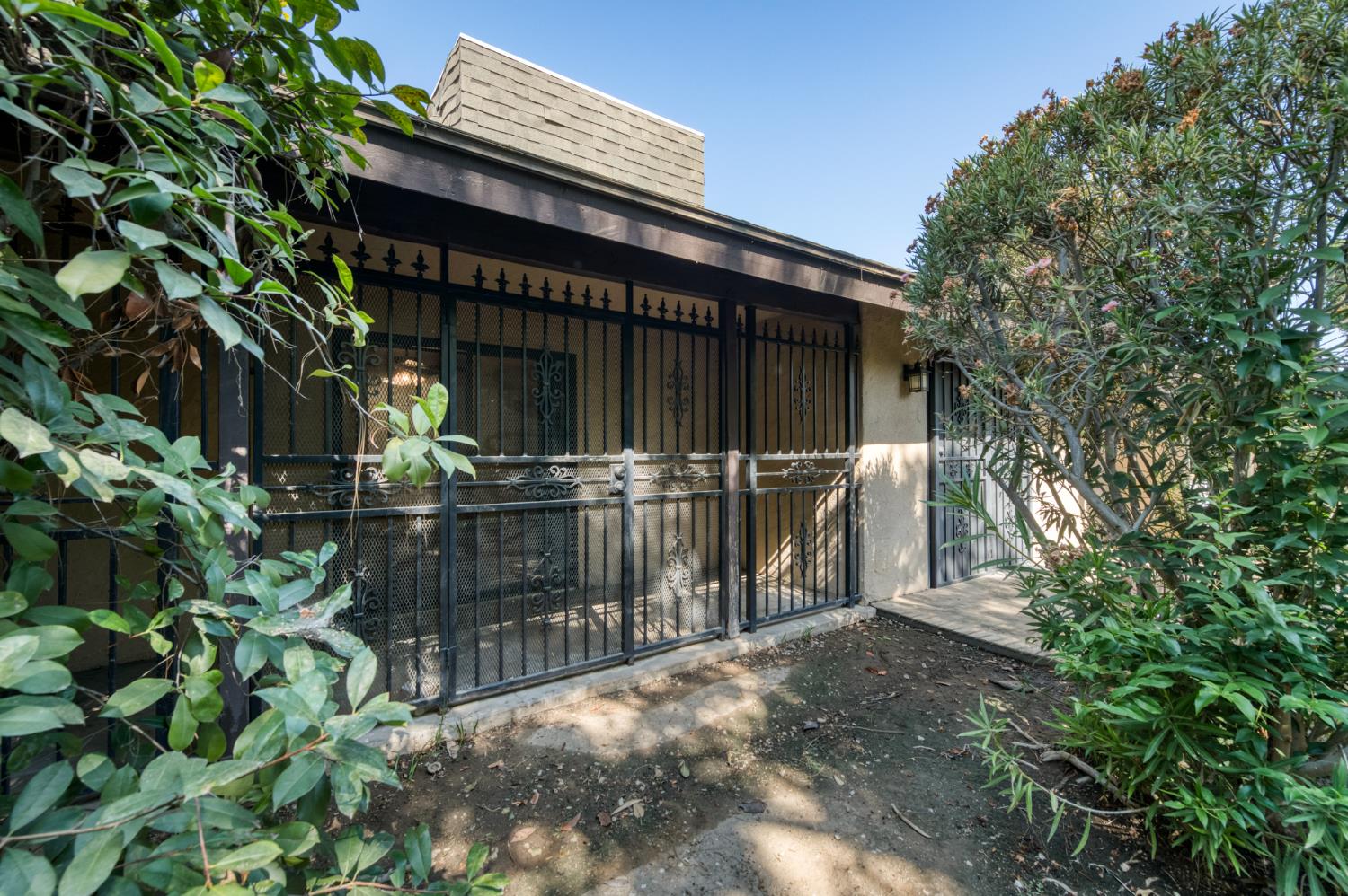 4985 E Butler Ave #105, Fresno, CA 93727