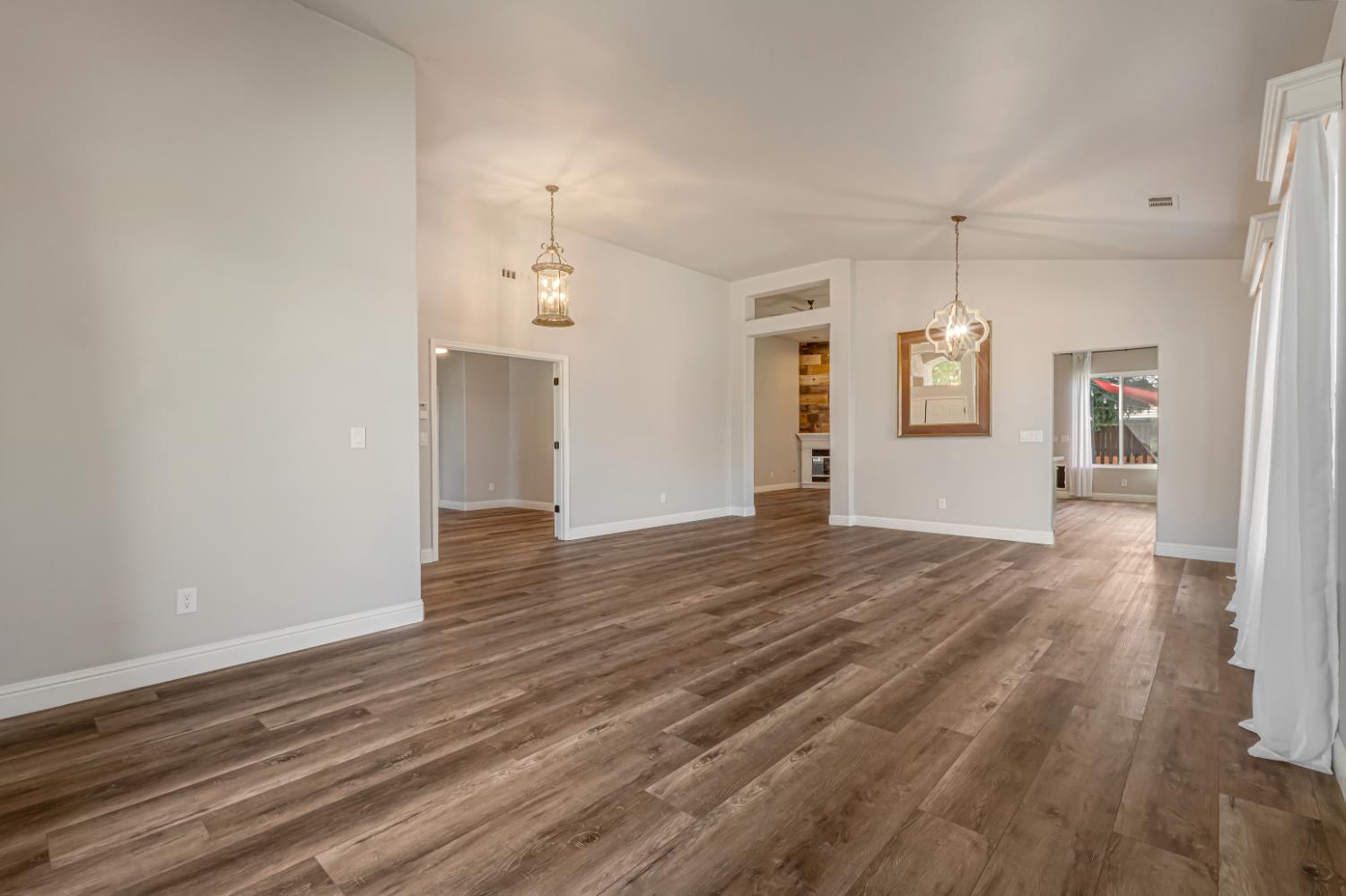 1746 El Paso Ave, Clovis, CA 93611