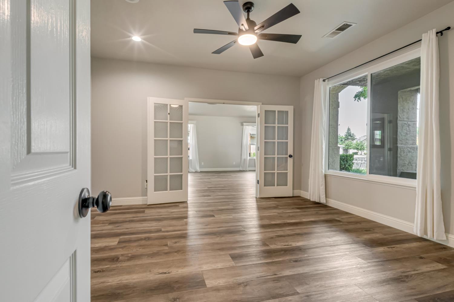 1746 El Paso Ave, Clovis, CA 93611