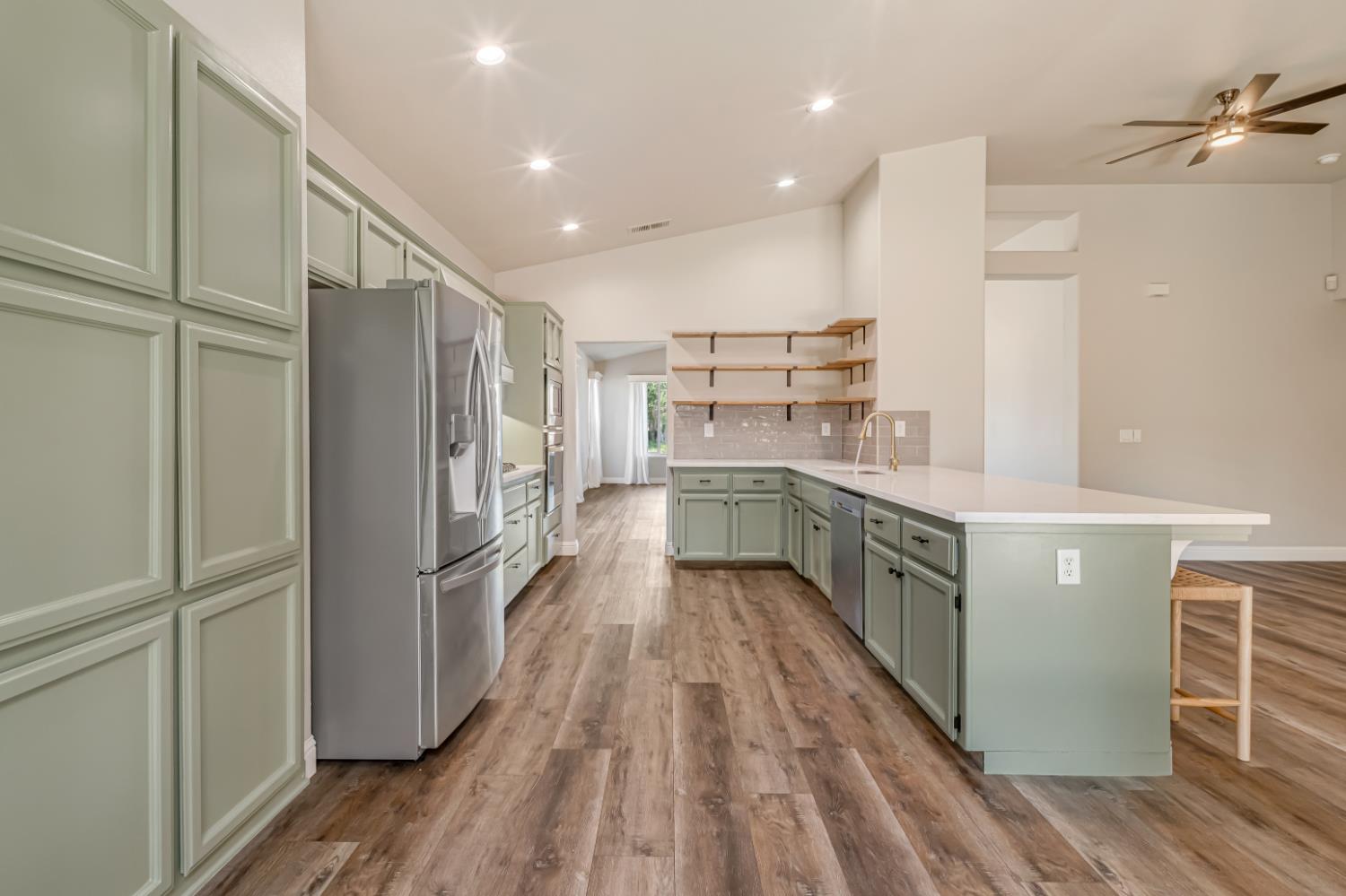 1746 El Paso Ave, Clovis, CA 93611