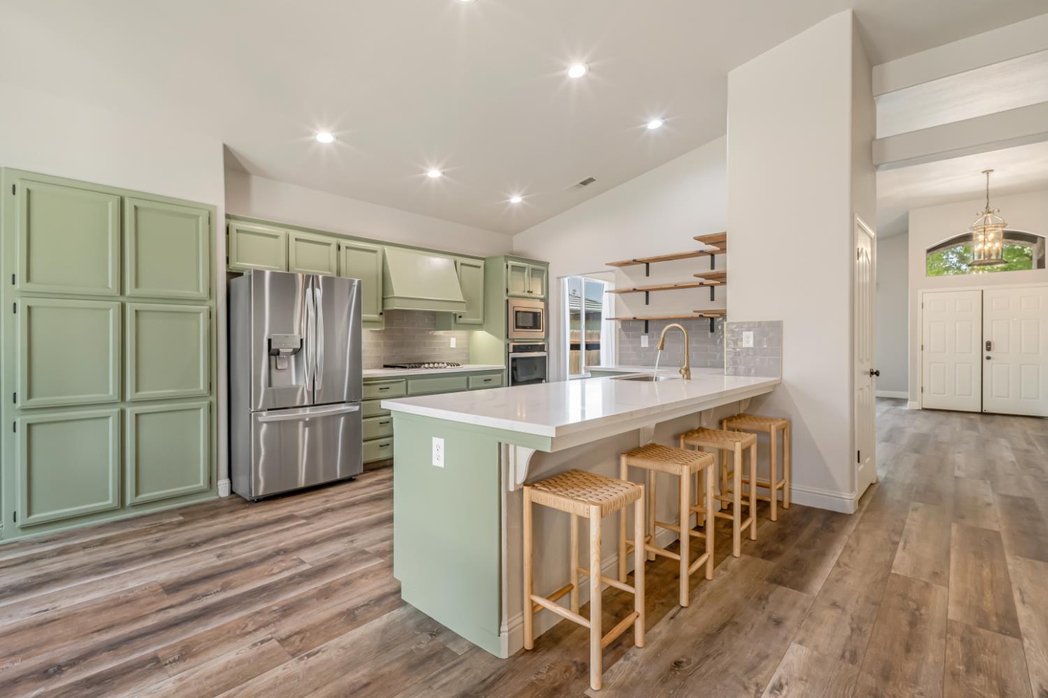 1746 El Paso Ave, Clovis, CA 93611