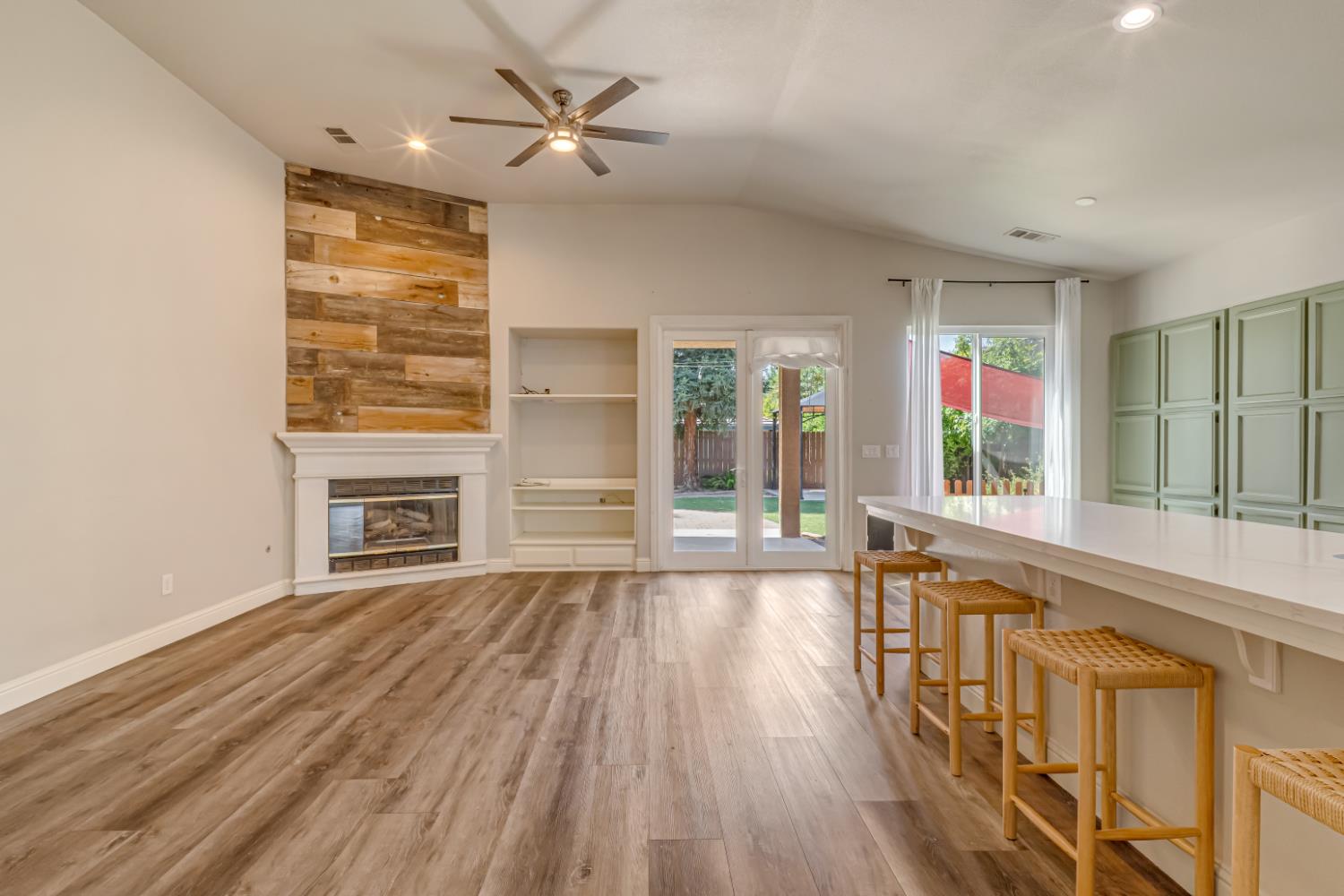 1746 El Paso Ave, Clovis, CA 93611